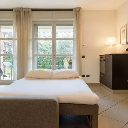 Rho Fiera - H Galeazzi - Casa Con Giardino