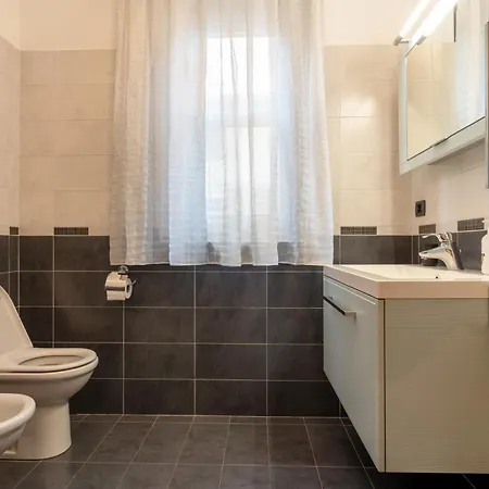 Apartment Rho Fiera - H Galeazzi - Casa Con Giardino