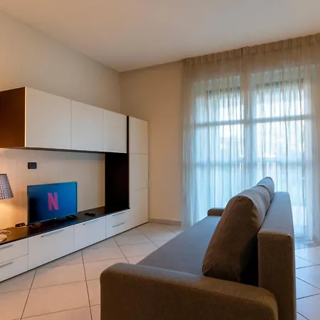Rho Fiera - H Galeazzi - Casa Con Giardino Apartment *